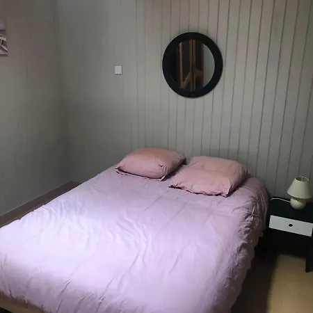 Holiday home Maison 2 A 10 Minutes A Pieds De La